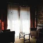 Casa Dos Candeias - Tio Joao Daire *
