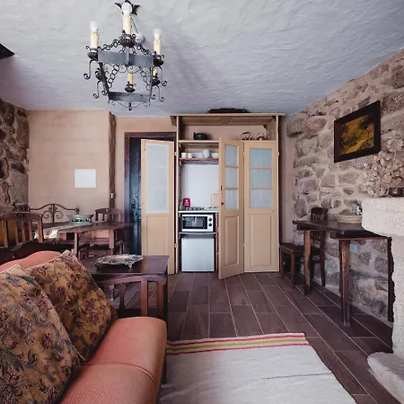 Casa Dos Candeias - Tio Joao * Шавиш